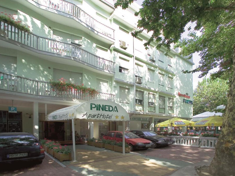 Pineda Aparthotel