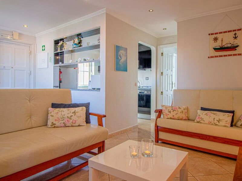 Stunning Two Bedroom Apartment In The Old Village