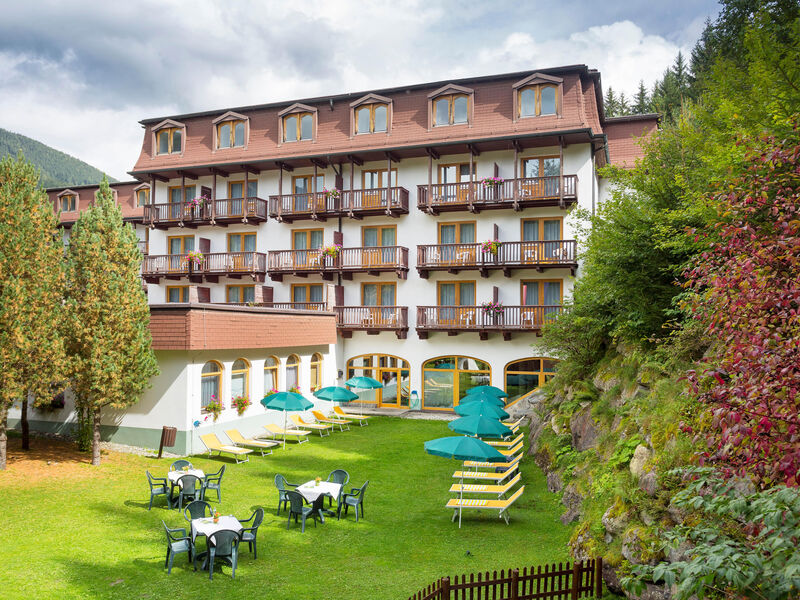 Alpenhotel Weitlanbrunn