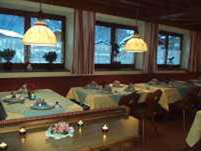 Hotel Pension Tiroler Hof