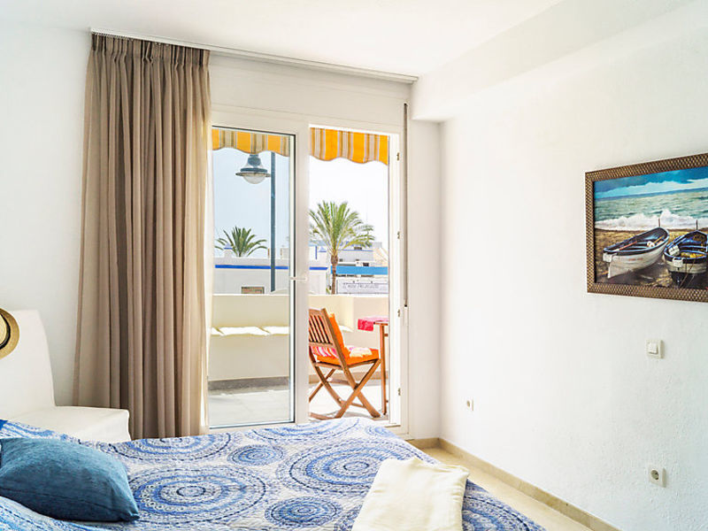 In 4****Resort Frontbeach Apartment