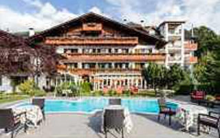 Náhled objektu Hotel Der Finkenhof S, Scena / Schenna