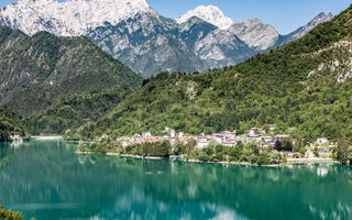 Náhled objektu Albergo Diffuso - Cjasa Ustin, Lago di Barcis