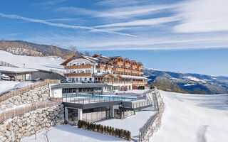 Náhled objektu Panorama Hotel Huberhof, Meransen