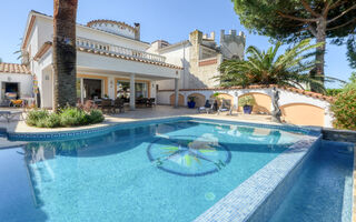 Náhled objektu Llobregat 41b, Empuriabrava