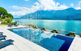 Náhled objektu Riflesso del lago, Lago di Como