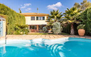 Náhled objektu Acacies, Navata