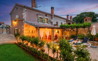 Náhled objektu Objekt HR2820.616, Pula