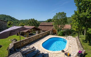 Náhled objektu Kapitani, Hum