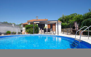 Náhled objektu Nena, Pula