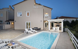 Náhled objektu Objekt 8-Schlafzimmer-Villa Bianca mit Pool, Sauna, Billard, Premantura