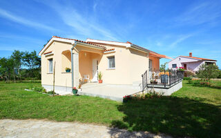 Náhled objektu Lory, Pula