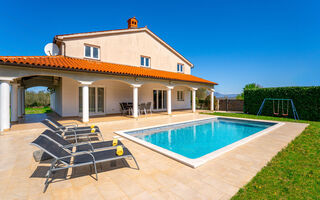 Náhled objektu Kikaana, Barban