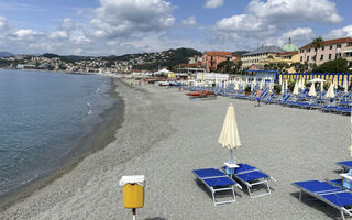 Náhled objektu Wohnung CapoMare 100 Meter vom Meer entfernt, Riviera Ponente