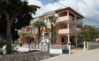Náhled objektu Apartmány 3298-1300, Pakoštane