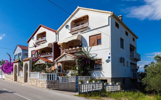 Náhled objektu Apartmány 3298-1841, ostrov Ugljan