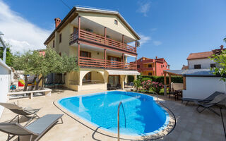 Náhled objektu Apartmány 3298-2330, Novigrad