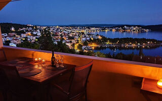 Náhled objektu Apartmány 3298-5926, Trogir