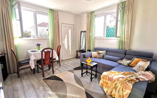 Náhled objektu Apartmány 3298-6615, Kaštel Štafilič