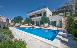 Náhled objektu Prázdninový dům 3298N-8340, Makarska