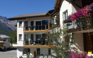 Náhled objektu Dům Alpenrose Appartement/Fewo Alpenrose 3-Bettwohnung EG West, Saas Almagell