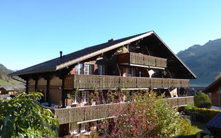 Náhled objektu Résidence Sonnegg (Herrli) Appartement/Fewo, Dusche oder Bad, WC 4-Bettwohnung, Zweisimmen
