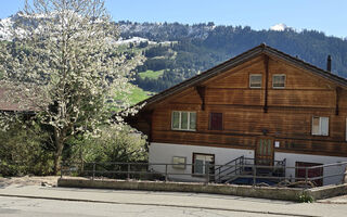 Náhled objektu Am Ryschbächli Appartement/Fewo, Dusche oder Bad, WC 6-Bettwohnung, Zweisimmen