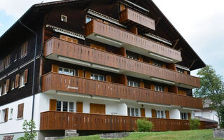 Náhled objektu Suzanne Nr. 22 Appartement/Fewo, Dusche oder Bad, WC 4-Bettwohnung, Gstaad