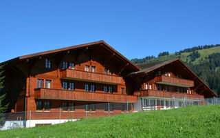 Náhled objektu Anne (Tiefparterre) Appartement/Fewo, Dusche oder Bad, WC 6-Bettwohnung, Gstaad
