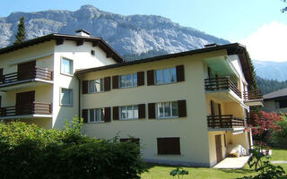 Náhled objektu Arcula, (Flims Dorf). Grosszügige 3.5 Zimmerwohnung, 105 m2, ruhig & zentral ge, Flims