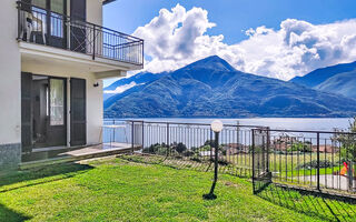 Náhled objektu Riflessi del Lario, Lago di Como