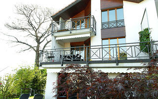 Náhled objektu Condominio Pianone (Eckhaus), Magadino