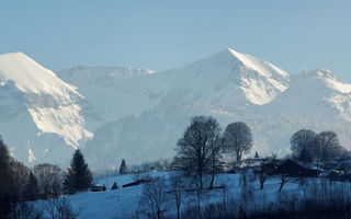 Náhled objektu Panoramaferienwohnung Waldkircher, Krattigen