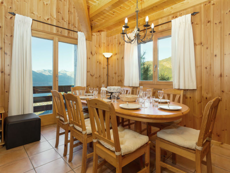 The Chalet On The Piste