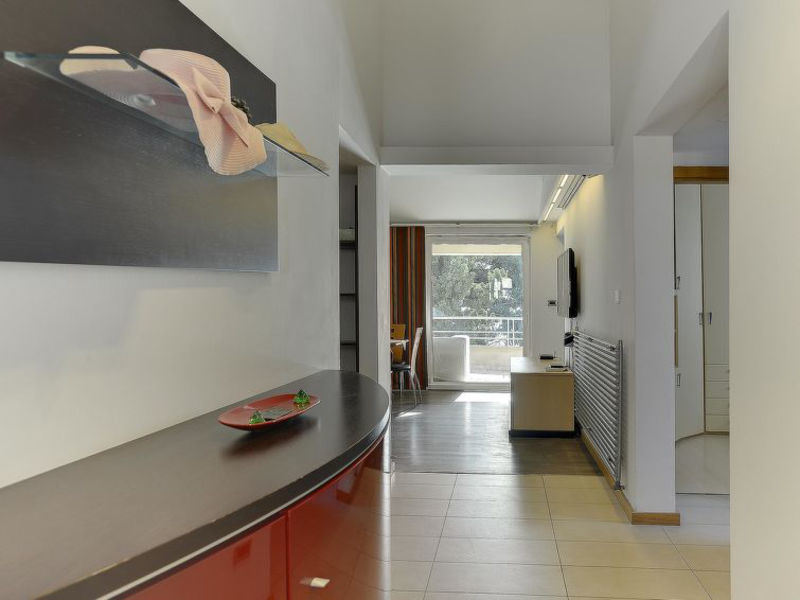House Valdefora