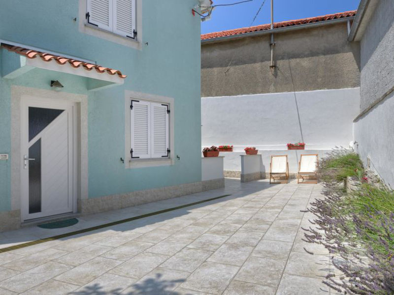 House Premate