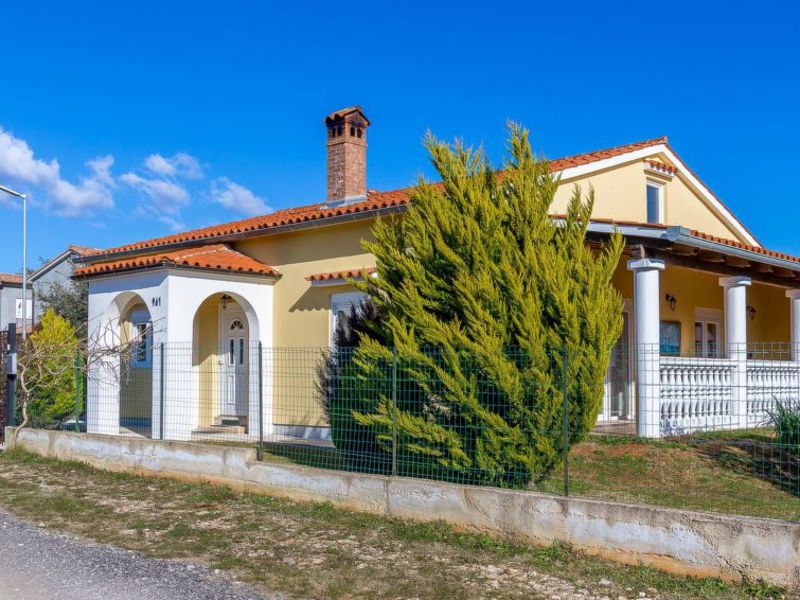 House Milan