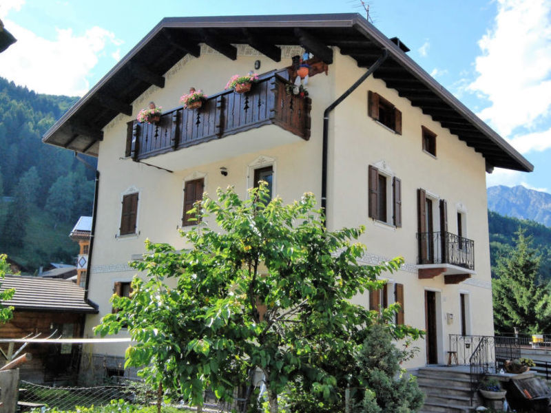 Casa Trabuk