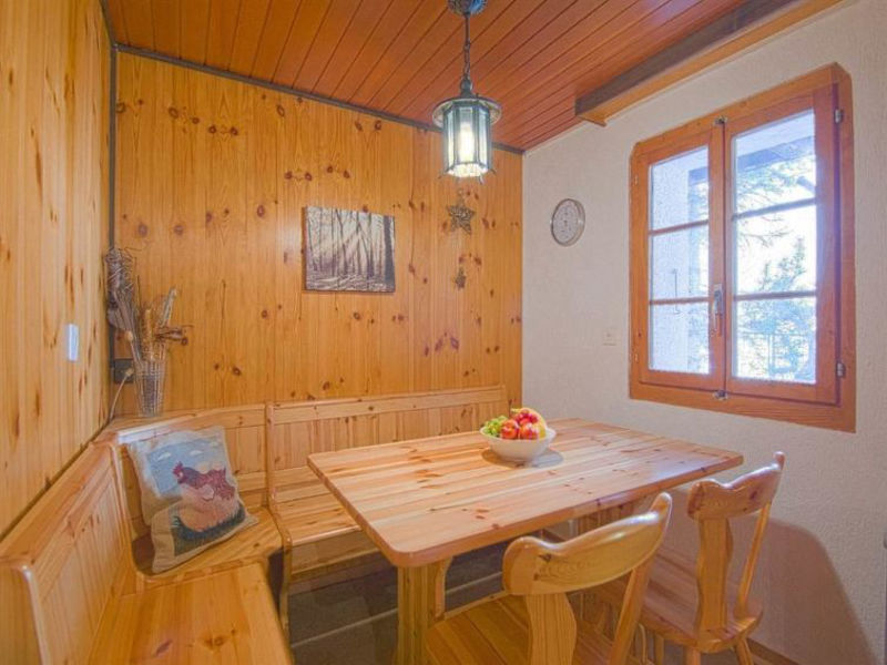 Chalet Antika