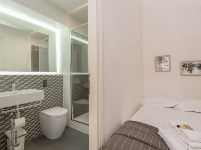 2br Piazza Navona Family Apartment