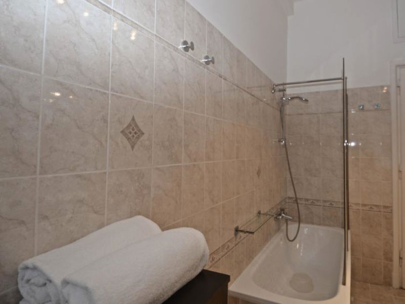 Spacious Family Apartment At Prati