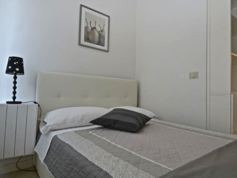 Vatican Corner 3bd 2ba