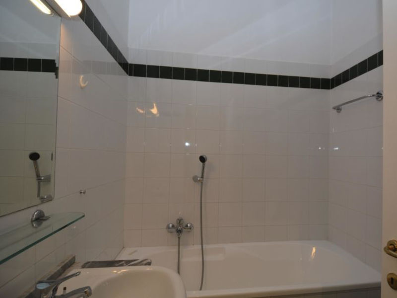 Vatican Corner 3bd 2ba