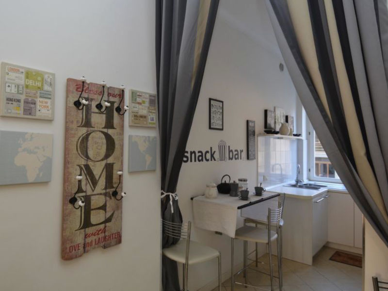 Vatican Corner 3bd 2ba