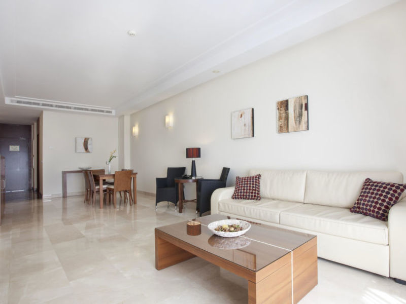 In 4****Resort Frontbeach Apartment