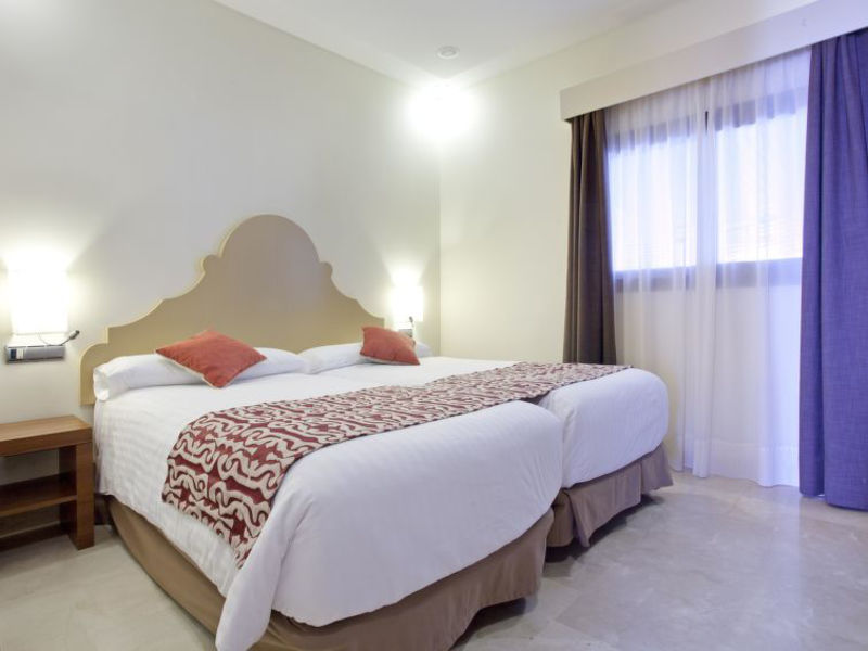 In 4****Resort Frontbeach Apartment