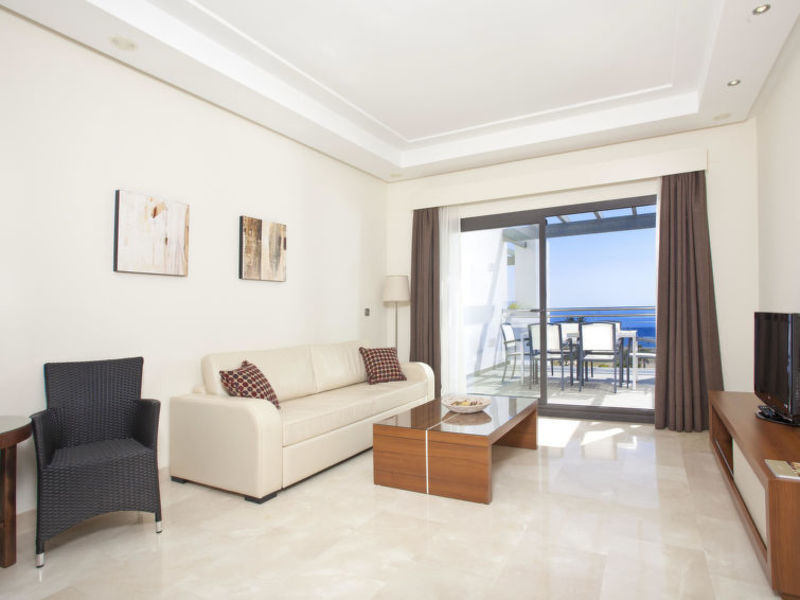 In 4****Resort Frontbeach Apartment