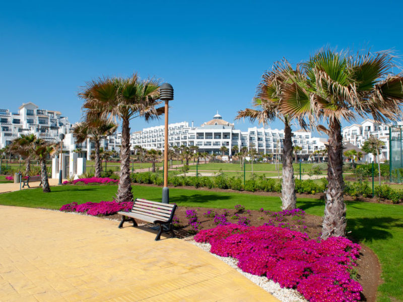 In 4****Resort Frontbeach Apartment