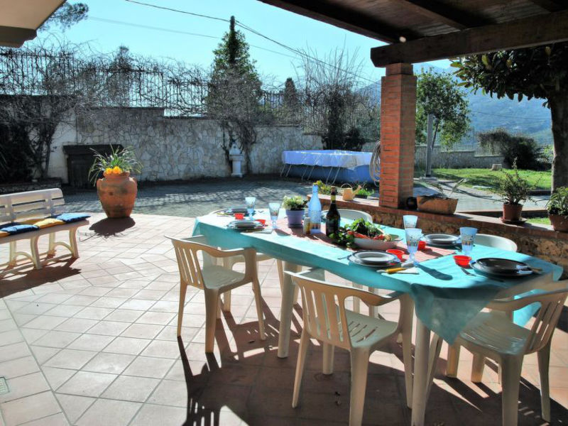 Villa Iris