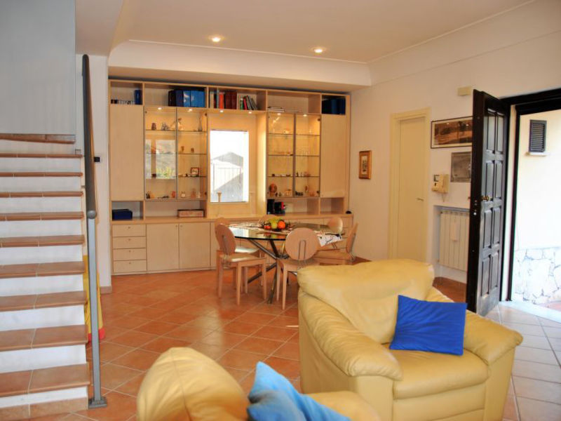 Villa Iris